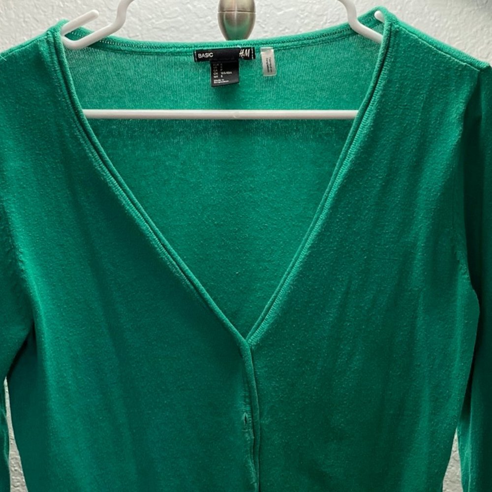 Button up cropped cardigan